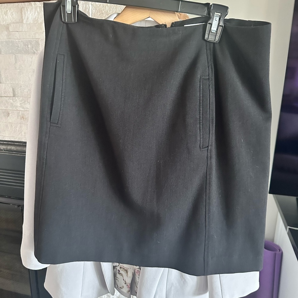 Atelier Luxe Black Skirt
